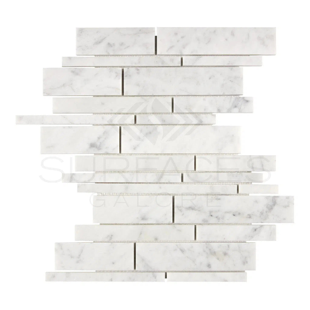 Carrara White Manhattan (Random-Strip) Mosaic Marble Tile Polished-Honed