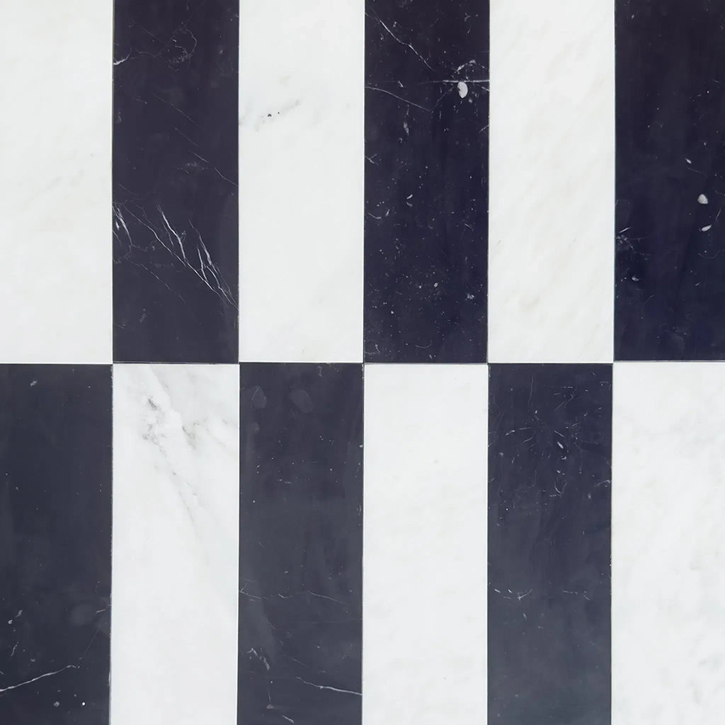 Black and white marble tile pattern of Arezzo in Oriental White and Nero Marquina