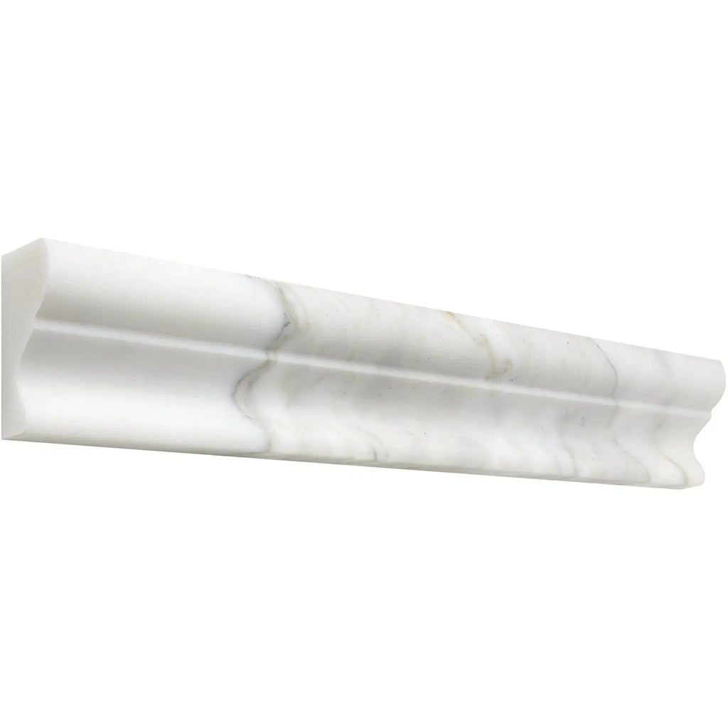 Marble-patterned decorative molding Calacatta Gold 2X12 Crown Mercer Molding Liner