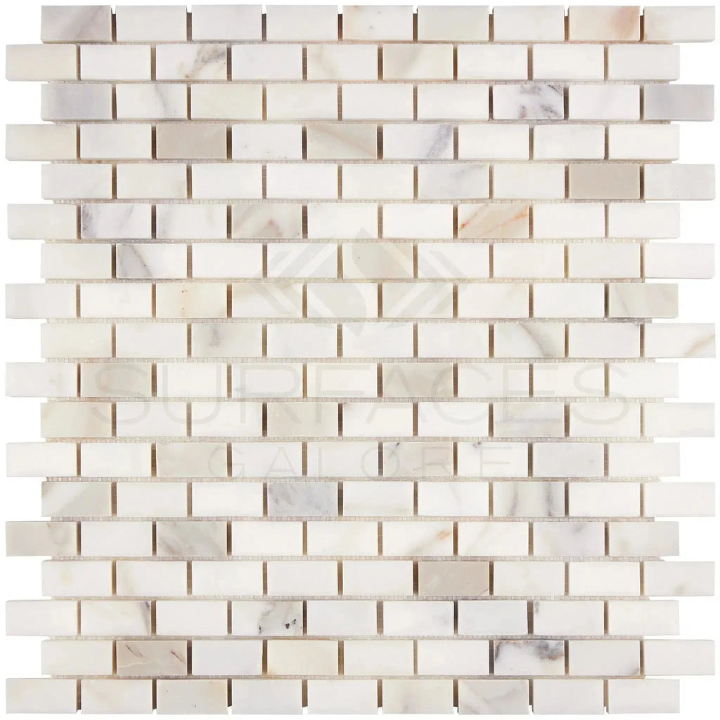 Calacatta Gold 5/8X1 1/4 Mini-Brick Mosaic Marble Tile in White Marble Brick Design