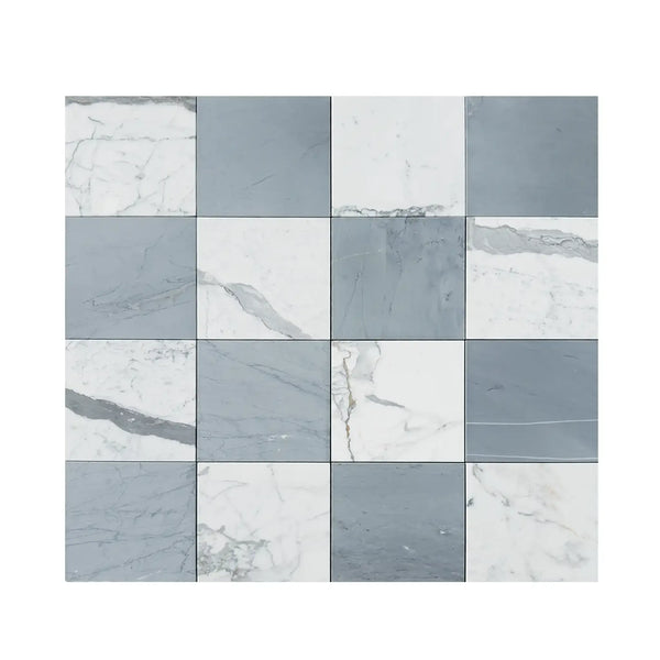 Checkerboard pattern of Gray and White Marble tiles in Bardiglio Imperiale Statuario set