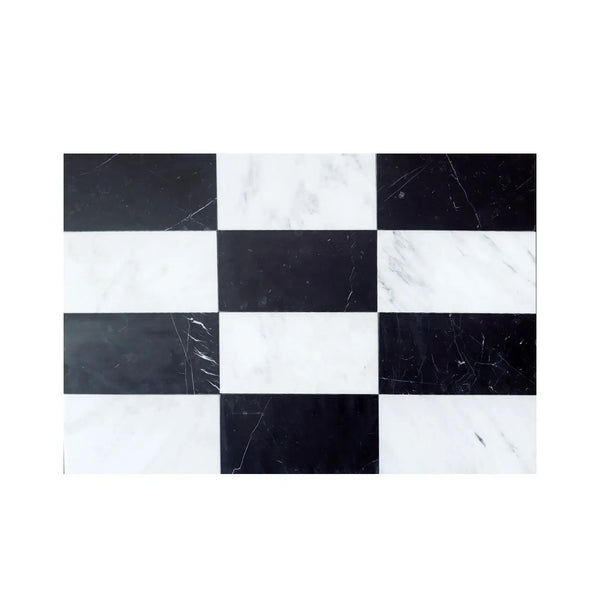 Black and white checkered marble tiles from Como in Oriental White and Nero Marquina set