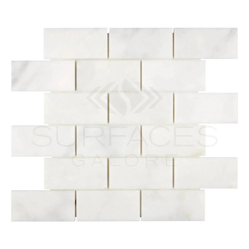 Snow White 2X4 Brick Marble Mosaic Polished white marble brick tile display