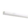 White quarter-round molding in Thassos White 1/2X12 Pencil Liner Marble