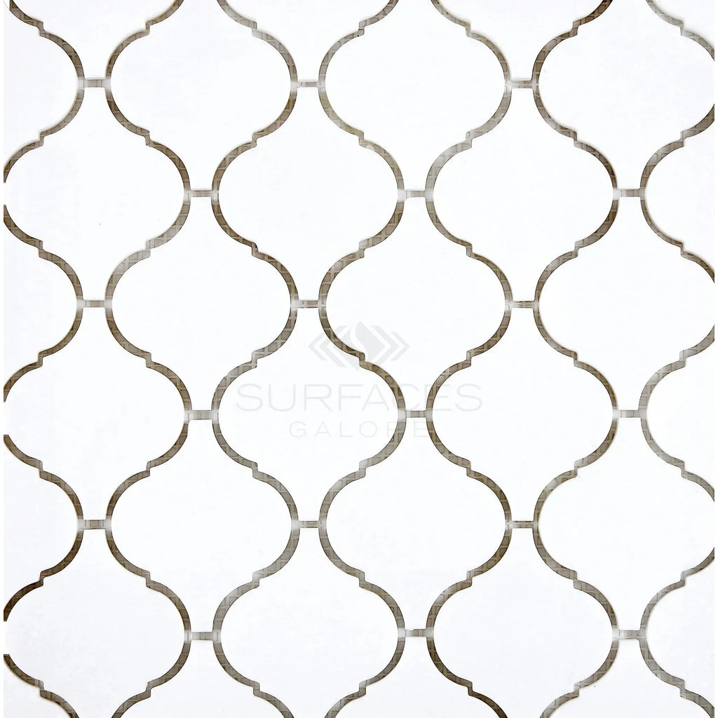 White and gray quatrefoil tile pattern in Thassos White 3 inch Lantern Mosaic marble