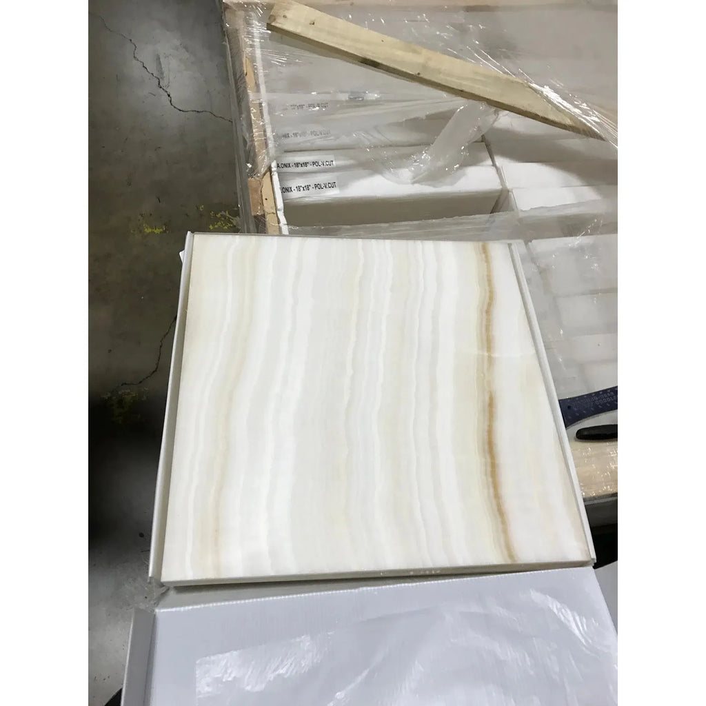 Square Onyx tile from White Onyx Bianco-Vanilla Cross-Cut 18X18 Marble Polished